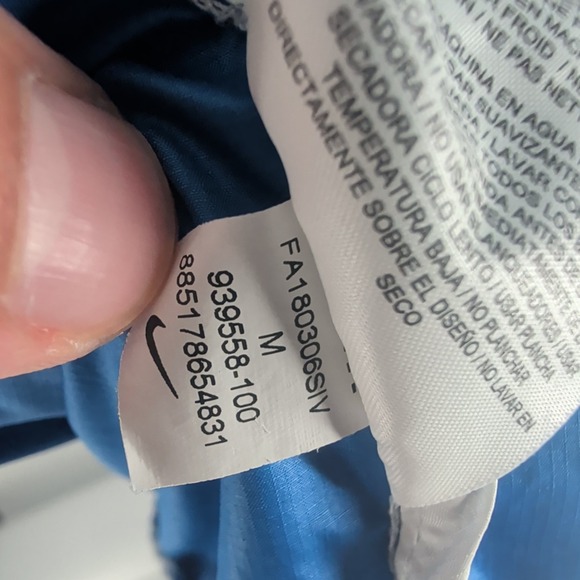 Nike Full Zip Hooded Performance Windbreaker Track Jacket White Blue Size M - Picture 6 of 8